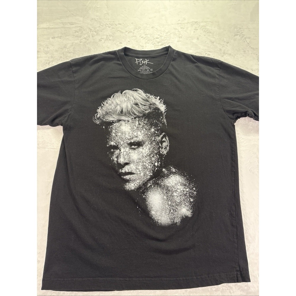 PINK 2023 Official CONCERT TOUR SHIRT Size Large Black Double Sided